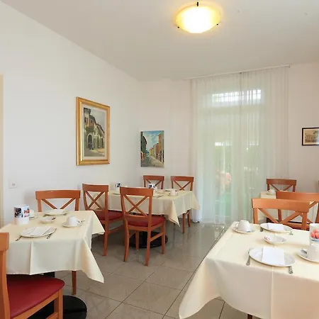 מלון Garni Dei Fiori